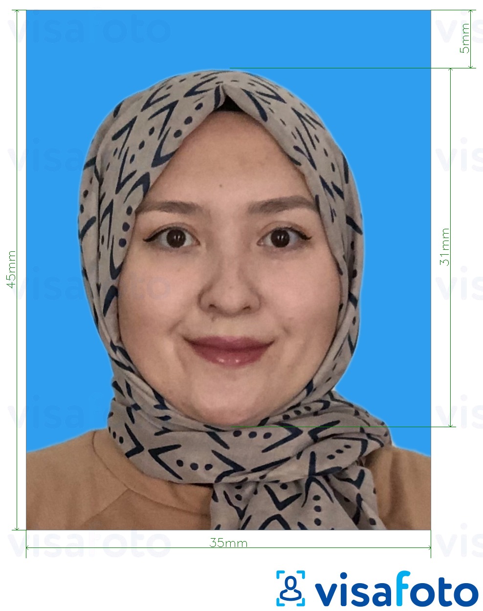 Exempel av foto för Malaysia Visum 35x45 mm blå bakgrund  med en optimal storlek